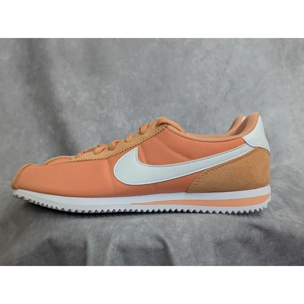 Nike Kids Cortez TXT Kids 7Y‎ / Women 8.5 Apricot Agate / White